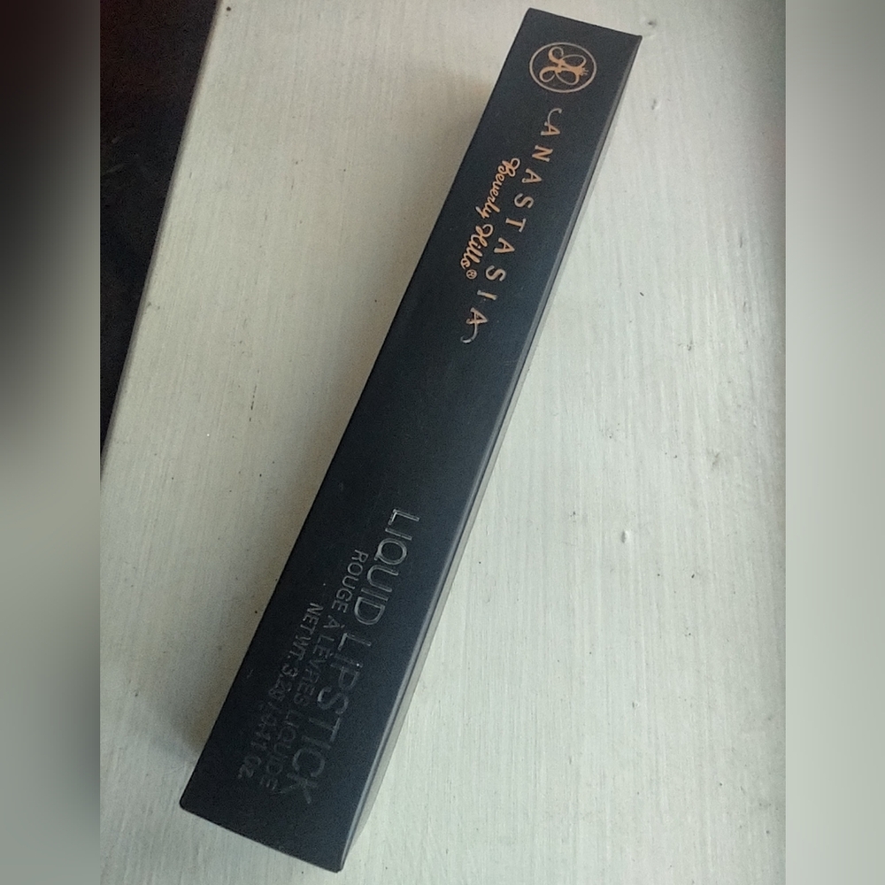 Anastasia Beverly Hills Liquid Lipstick in Black Cherry